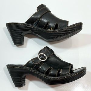 Born Black Leather Open Toe Mules Clogs Womens 7 Buckle Detail 2.75” Heel
